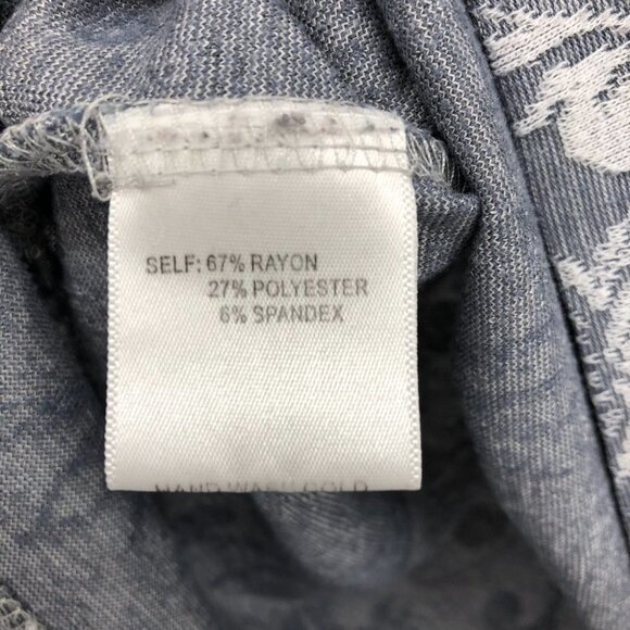 Rose & Olive Blue and White V-neck Abtract print  T-Shirt Lattice Detailing LG - Picture 7 of 14